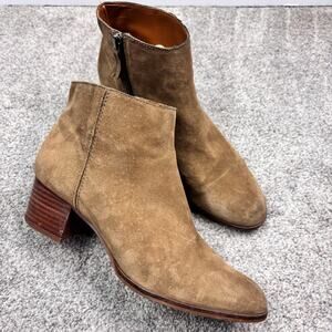 Sarto by Franco Sarto suede ankle boots size 8.5